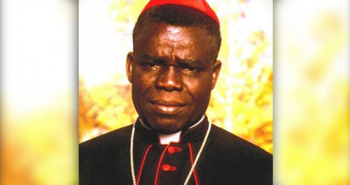 Servo de Deus Emile Biayenda em evidência